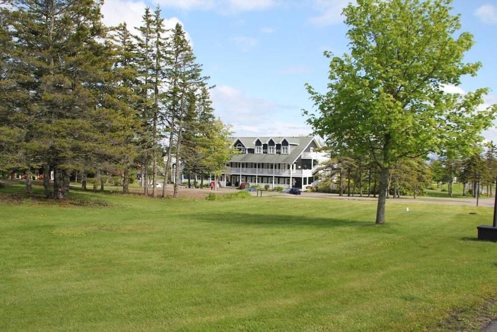 Inverary Resort Baddeck Inlet Exterior foto